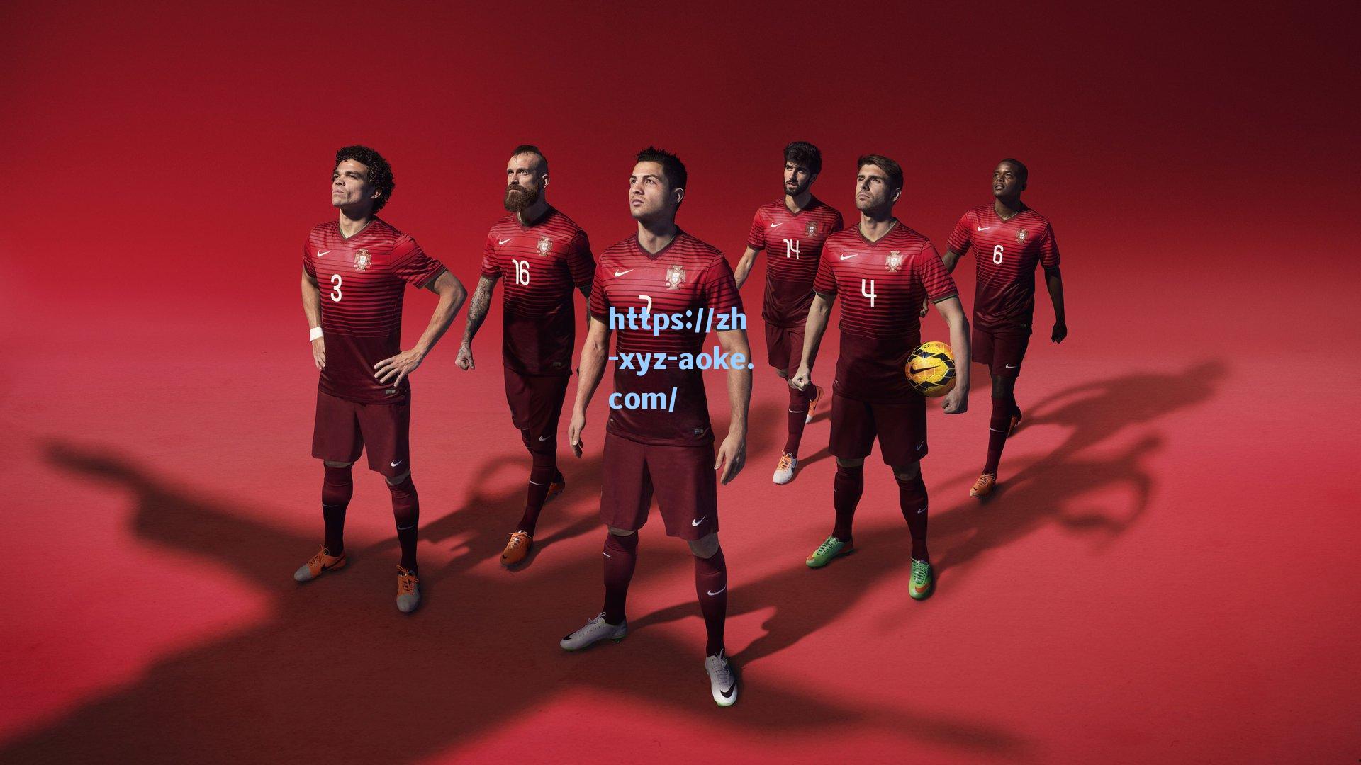 传奇致敬传奇！达格利什为安菲尔德金嗓子塞普顿颁发纪念衫，红军精神薪火相传